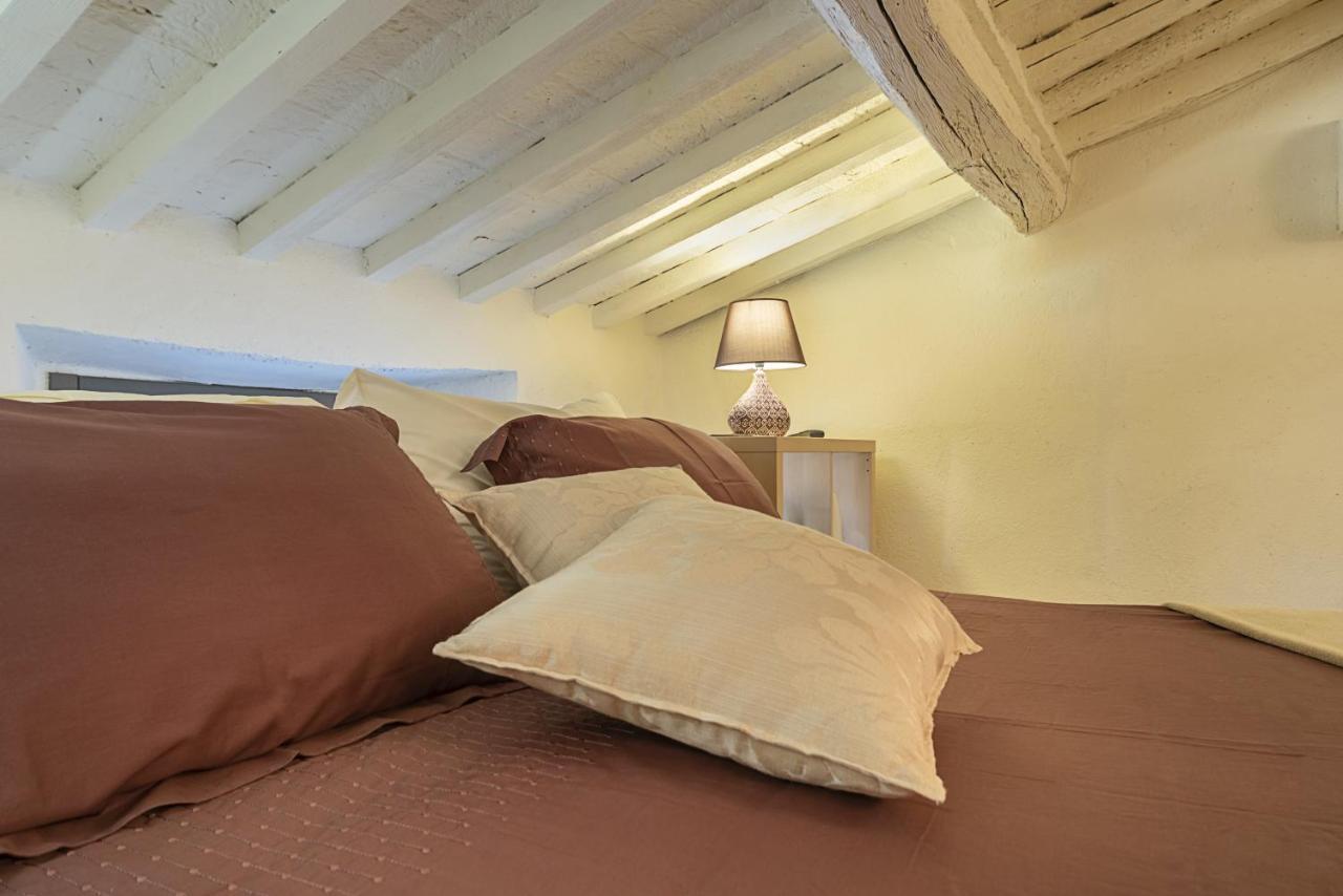 Borgo Agli Scudi Suite&Breakfast Кампілья-Мариттіма Екстер'єр фото