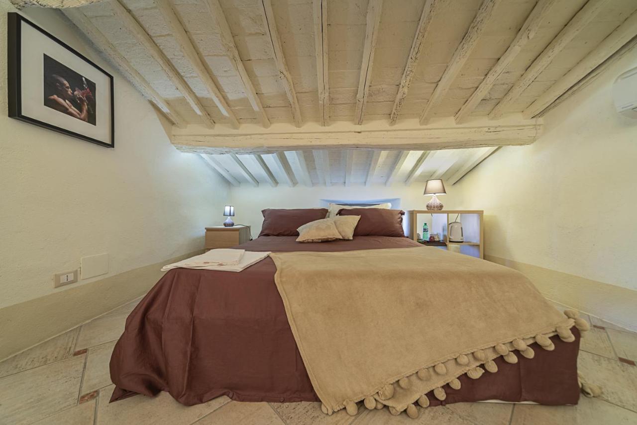 Borgo Agli Scudi Suite&Breakfast Кампілья-Мариттіма Екстер'єр фото